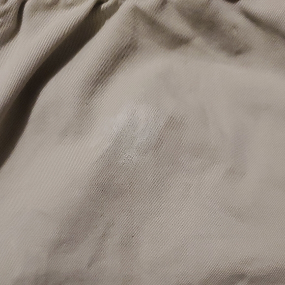 Nike Men's Light Tan Cargo Shorts - Picture 7 of 8